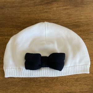 Janie and Jack Black and Winter White Bow Knit Beanie